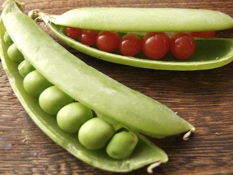 スナップエンドウとまと