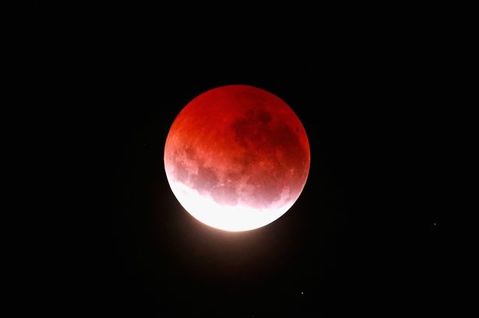 blood-red-moon