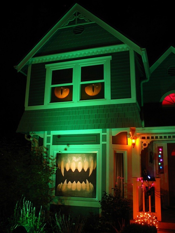 halloween-house-decoration4