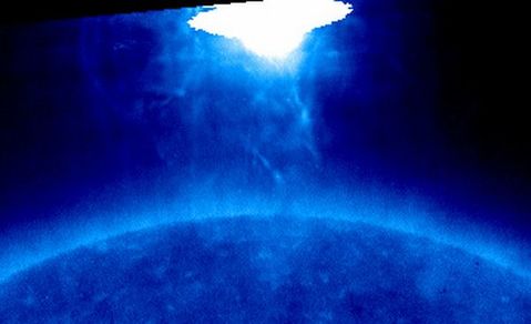 UFO_near_the_SUN
